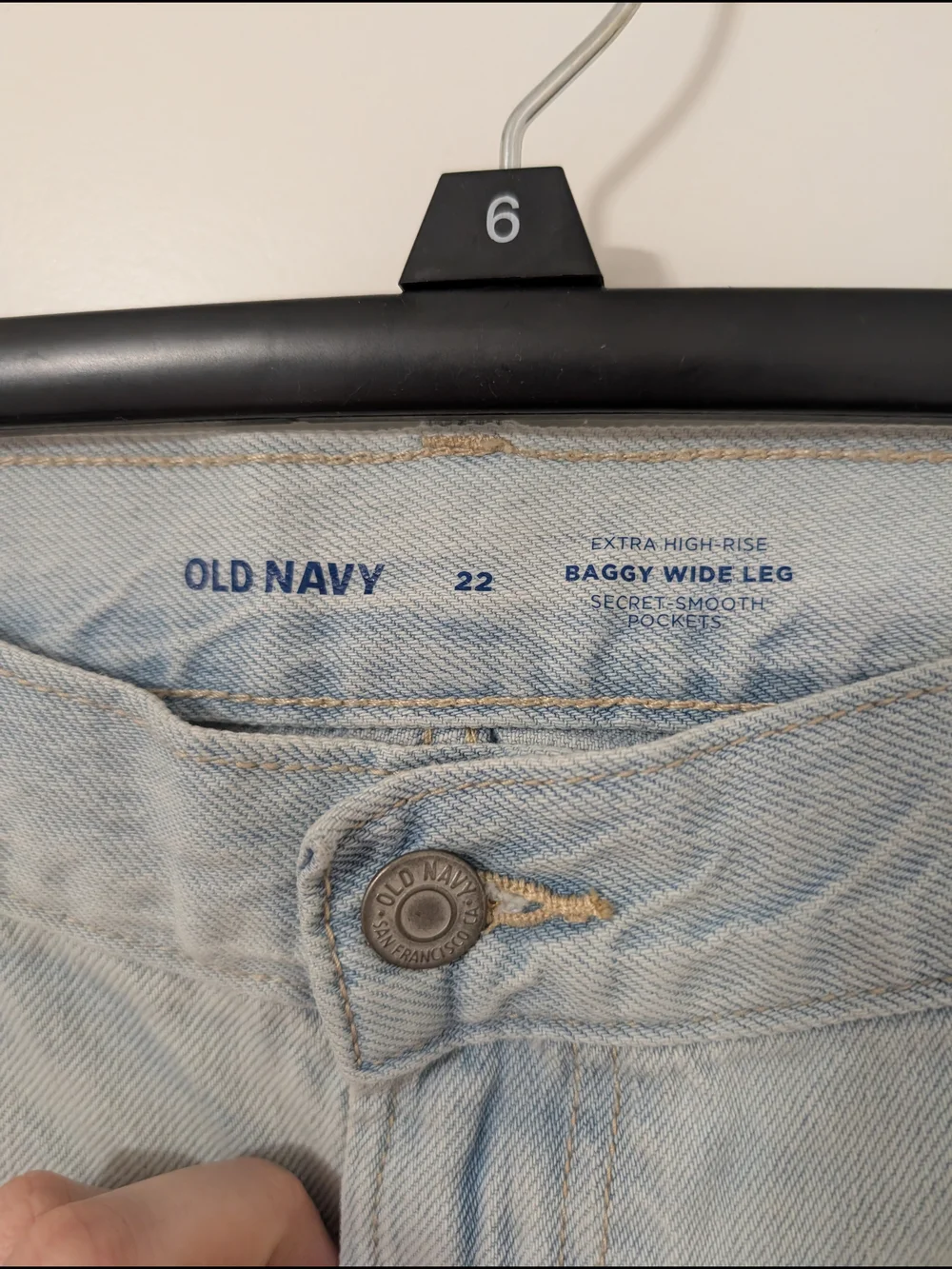Old Navy Light Wash Extra High Rise Baggy Wide Leg Jeans W/ Secret Smooth Pocket